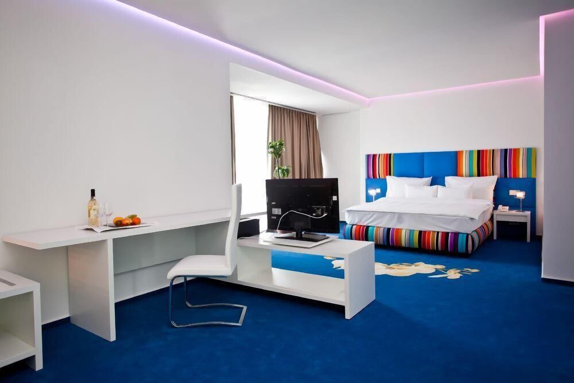 Marshal Garden Hotel Βουκουρέστι Εξωτερικό φωτογραφία