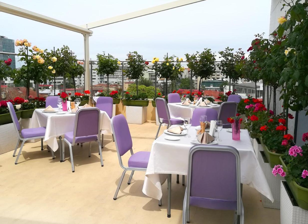 Marshal Garden Hotel Βουκουρέστι Εξωτερικό φωτογραφία The rooftop terrace